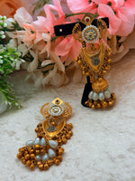Load image into Gallery viewer, Golden Kashmiri jhumki