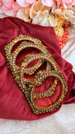 Load image into Gallery viewer, Kundan Meenakari Openable Kangan Set ( Rajasthani kadas ) ( size 2.8)