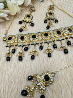 Load image into Gallery viewer, Falguni Kundan jewellery Choker Set