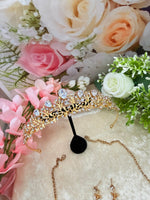 Load image into Gallery viewer, त्रिया क्राउन टियारा सेट