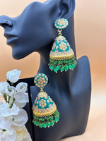Load image into Gallery viewer, Meenakari Kundan Jhumka’s