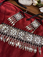 Load image into Gallery viewer, Shoma Oxidised Mirror Choker Set