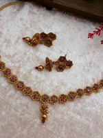 Load image into Gallery viewer, Masiya matte Gold Plated Choker set