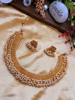 Load image into Gallery viewer, Nisha Gajara Antique Gold Choker Set