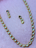 Load image into Gallery viewer, Long Kundan Meenakari Mala with Earrings