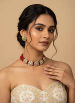 Load image into Gallery viewer, Kareena Kundan Indian Choker Set