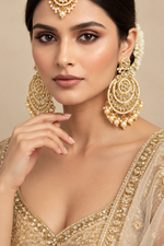 Load image into Gallery viewer, कुन्दन गोल्डन टिक्का सेट