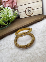 Load image into Gallery viewer, Minakshi Antique Gold Kada
