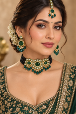Load image into Gallery viewer, Aditi Meenakari Crystal Kundan Choker set