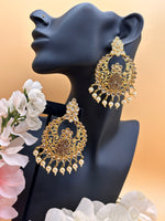 Load image into Gallery viewer, Ashi Antique Gold Earrings