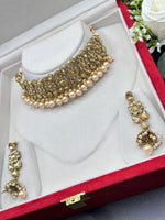 Load image into Gallery viewer, Lalita Stone Indian choker set