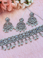 Load image into Gallery viewer, Diva Kundan jewellery Choker Set