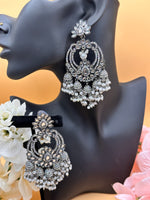 Load image into Gallery viewer, Black Metal With Silver Stone Earring