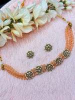 Load image into Gallery viewer, Kareena Kundan Indian Choker Set