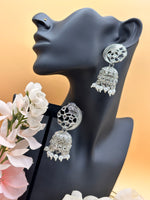 Load image into Gallery viewer, चांदी की झुमकी