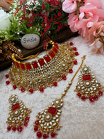 Load image into Gallery viewer, Red semi Bridal Kundan Choker Set