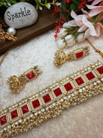Load image into Gallery viewer, गजरा स्टाइल कुंदन चोकर सेट