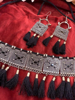 Load image into Gallery viewer, सोनम ऑक्सीडाइज़्ड चोकर सेट