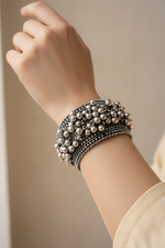 Load image into Gallery viewer, Openable Oxidised Bracelet