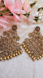 Load image into Gallery viewer, Monisha Big Statement Earring