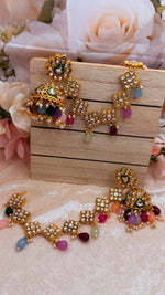Load image into Gallery viewer, Kundan bahubali earrings