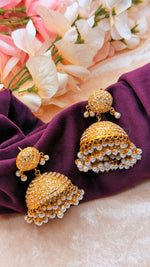 Load image into Gallery viewer, Golden jhumka with hanging pearls