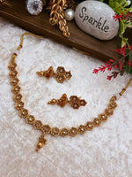 Load image into Gallery viewer, Masiya matte Gold Plated Choker set