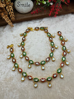 Load image into Gallery viewer, Aakriti Kundan Payal