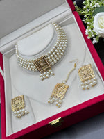 Load image into Gallery viewer, Savi The pearl Choker Set
