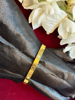 Load image into Gallery viewer, Golden Openable Kada