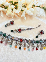 Load image into Gallery viewer, Astika Victorian Black Metal Polki Necklace set