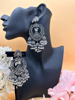 Load image into Gallery viewer, Black Metal With Silver Stone Earring