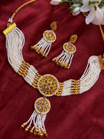 Load image into Gallery viewer, rajwadi gold white choker with earring