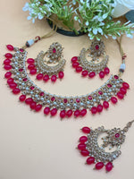 Load image into Gallery viewer, Karuna Polki Choker Set