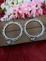 Load image into Gallery viewer, Antique silver Charm Anklet