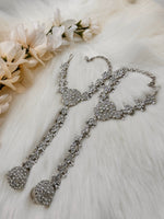 Load image into Gallery viewer, Polki haath phool (bracelet with Ring