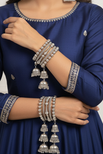 Load image into Gallery viewer, Stretchable Oxidised Bangles