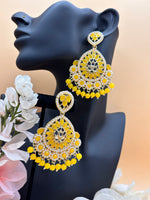 Load image into Gallery viewer, Kundan Light Weight Earrings