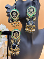 Load image into Gallery viewer, Sonias Kundan Meenakari Tikka Set