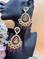 Load image into Gallery viewer, Kundan Light Weight Earrings