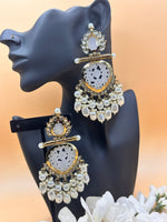 Load image into Gallery viewer, Sanjana Chandbali Earrings