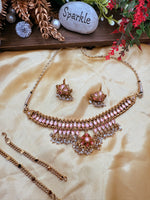 Load image into Gallery viewer, little Girls Indian Necklace
