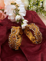 Load image into Gallery viewer, Golden polki Openable Kada (PAIR)