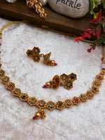Load image into Gallery viewer, Masiya matte Gold Plated Choker set