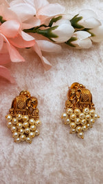 Load image into Gallery viewer, Rajwadi Elephant studs