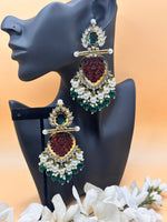 Load image into Gallery viewer, Sanjana Chandbali Earrings
