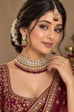 Load image into Gallery viewer, Shamiksha Mirror Choker Set