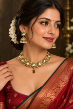 Load image into Gallery viewer, Janavis Kundan choker with matte Gold plated