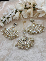 Load image into Gallery viewer, Golden Mirror Tikka set