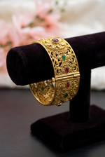 Load image into Gallery viewer, Golden rajasthani kada